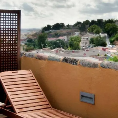 Yit Puerta Bisagra Konukevi