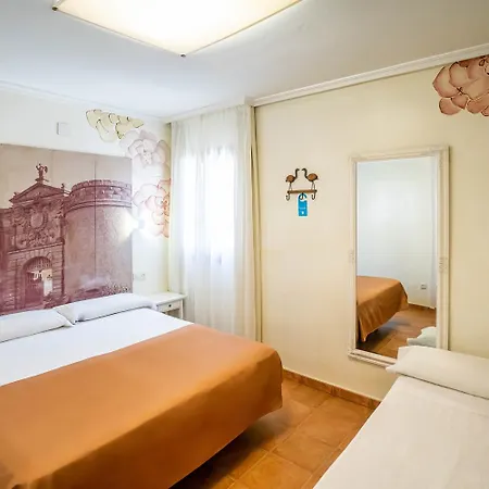 Yit Puerta Bisagra Konukevi Toledo