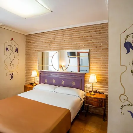 Konukevi Yit Puerta Bisagra Toledo